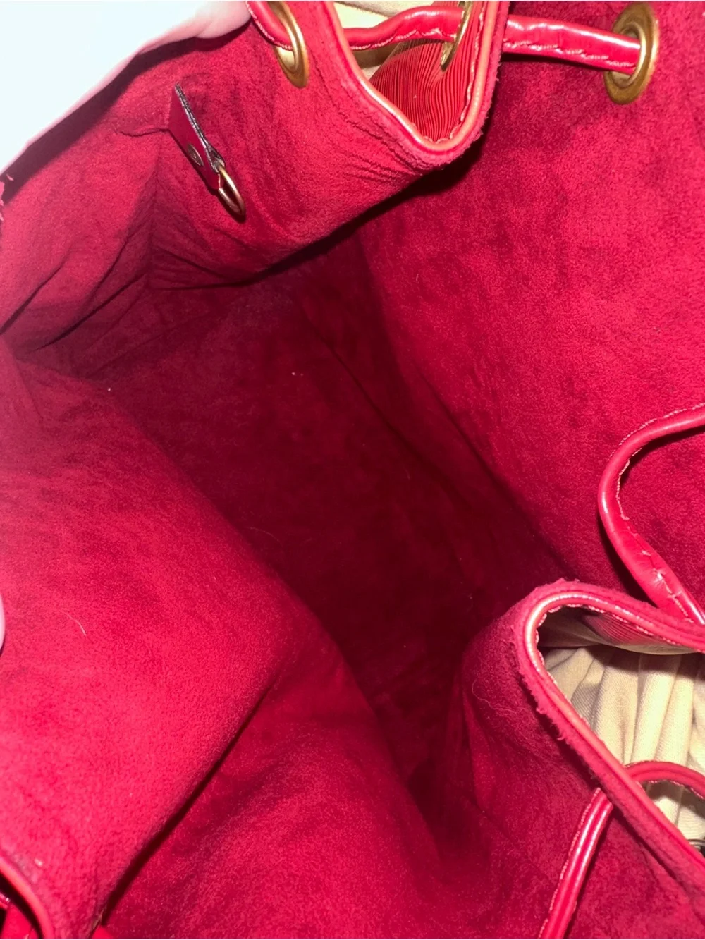 Red Epi Leather Louis Vuitton Noé GM
